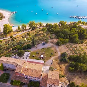 https://auberge-des-salles.fr-provencehotel.com